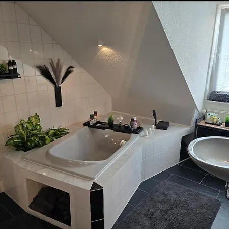 Smartpartment - Naehe A1 Und Mercedes Brema