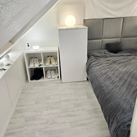Smartpartment - Naehe A1 Und Mercedes Brema