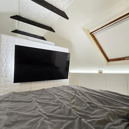 Smartpartment - Naehe A1 Und Mercedes Brema